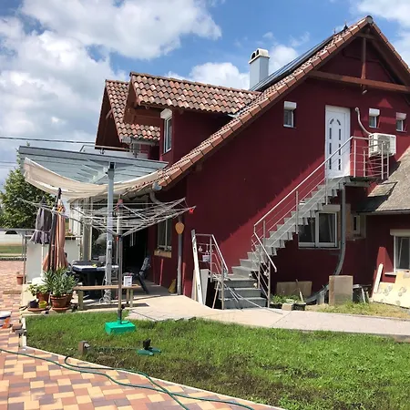 Sonnenscheinhaus - Napfeny Haz Apartment